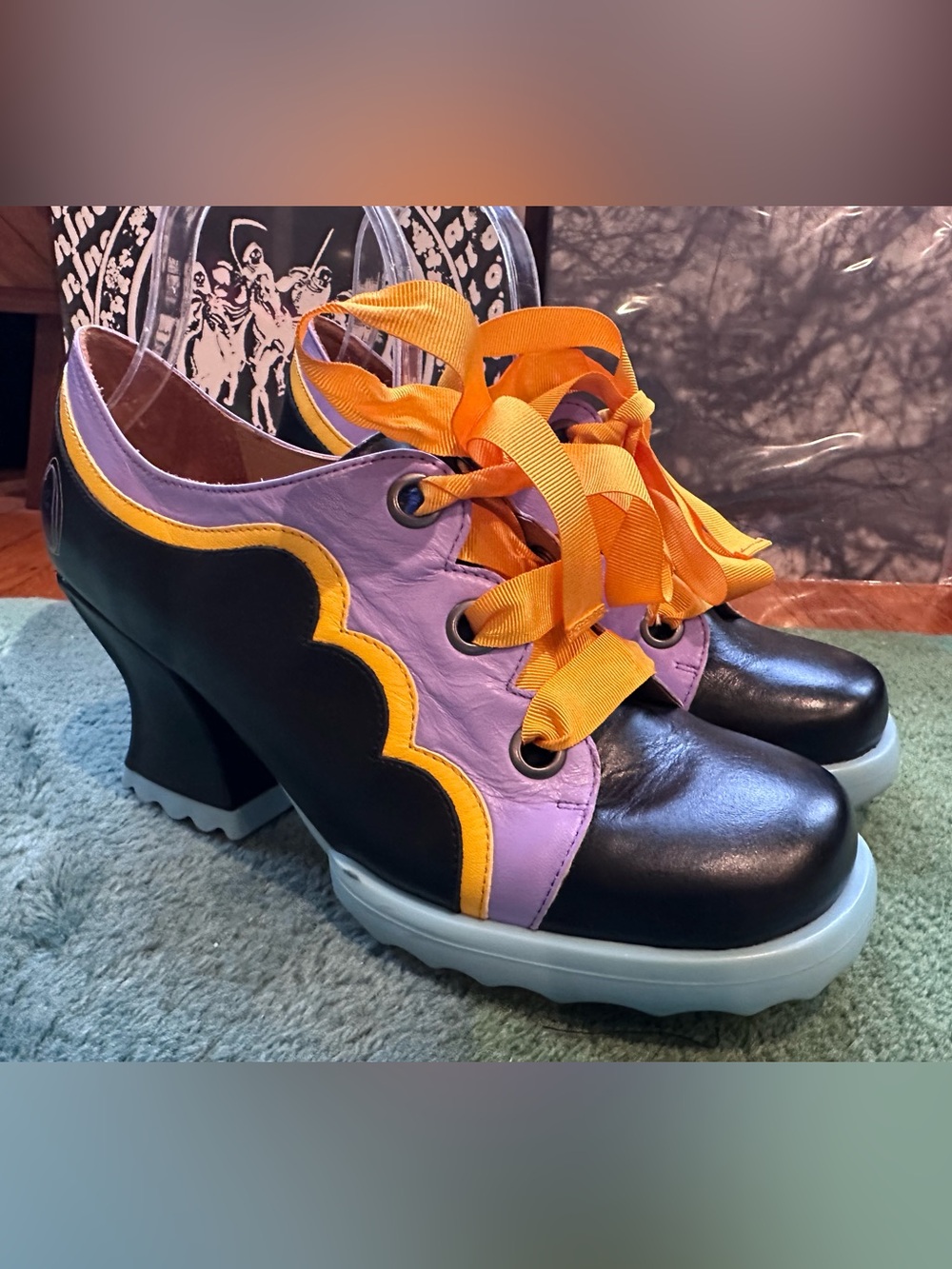 Fluevog NEARLY NEW Stop It Fermare black/purple/yellow lace-up- 11.5 (fits 11) - Picture 2 of 16